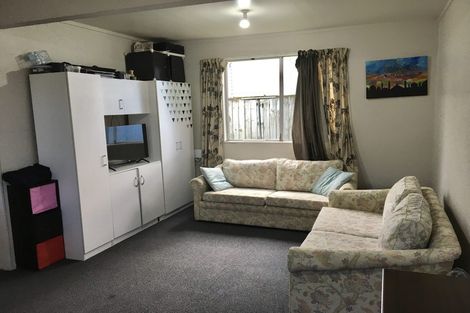 Photo of property in 28h Leighton Avenue, Waiwhetu, Lower Hutt, 5010