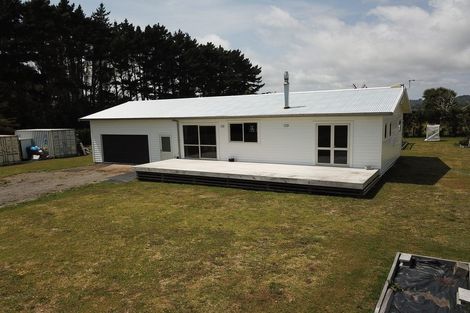 Photo of property in 636 Inland Road North, Onaero, Waitara, 4383