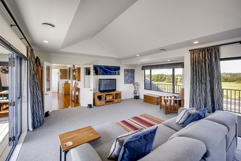 Photo of property in 69 Meeanee Quay, Westshore, Napier, 4110