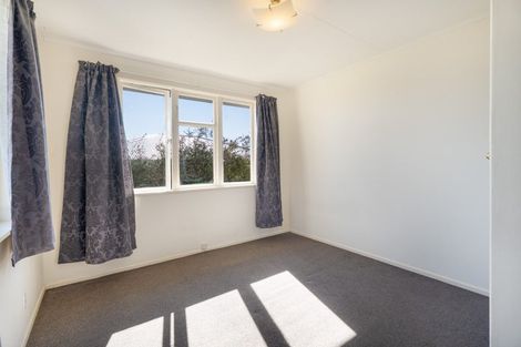 Photo of property in 101 Sievers Grove, Cannons Creek, Porirua, 5024