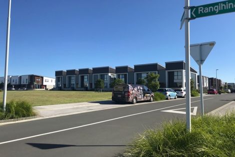 Photo of property in 16 Rangihina Road, Hobsonville, Auckland, 0616