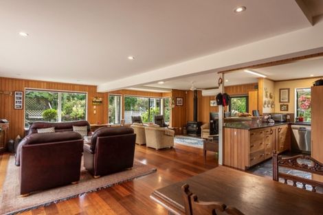 Photo of property in 312 Heatherlea Road East, Levin, 5571