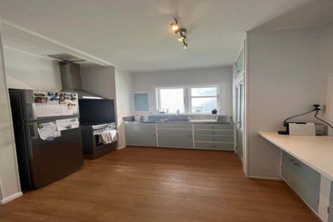 Photo of property in 18 Park Road, Miramar, Wellington, 6022