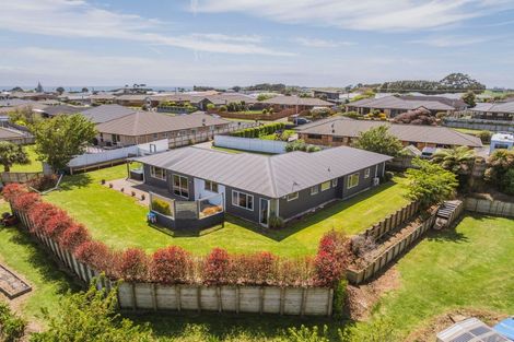 Photo of property in 28a Jules Crescent, Bell Block, New Plymouth, 4312