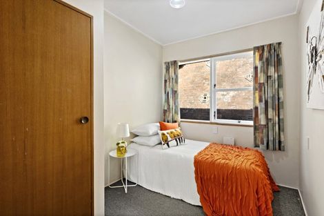 Photo of property in 115 Hornsey Road, Melrose, Wellington, 6023