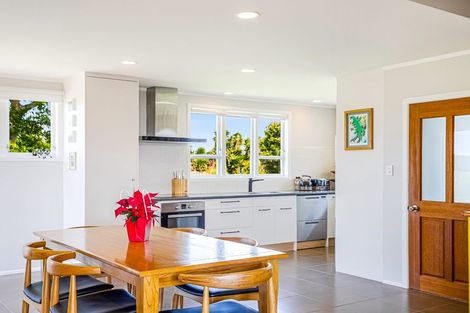 Photo of property in 79 Fuller Road, South Head, Helensville, 0874