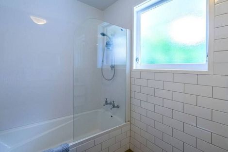 Photo of property in 75a Ocean Road, Paraparaumu Beach, Paraparaumu, 5032