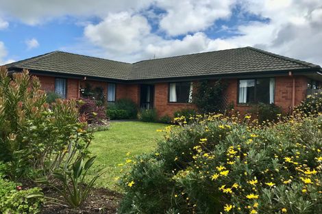 Photo of property in 18 Halyard Loop, Haruru, 0204