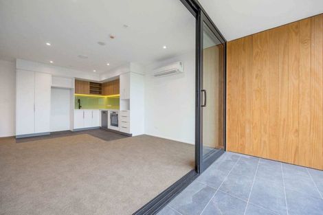 Photo of property in 1 Buscomb Avenue, Henderson, Auckland, 0610