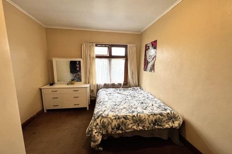 Photo of property in 2 Madrid Street, Dannevirke, 4930