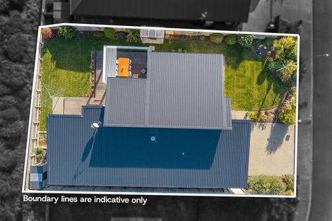 Photo of property in 4 Kaiwaru Place, Waikanae, 5036