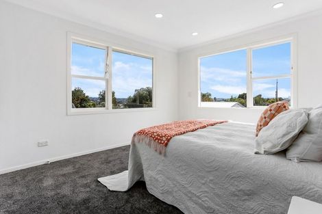 Photo of property in 4202a/2 Great North Road, Glendene, Auckland, 0602