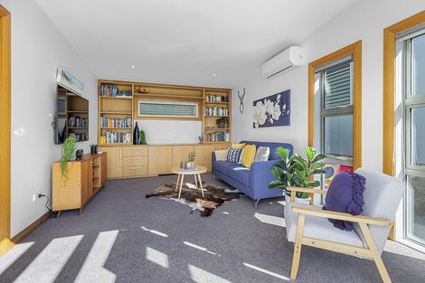 Photo of property in 55 Ferry Street, Seatoun, Wellington, 6022