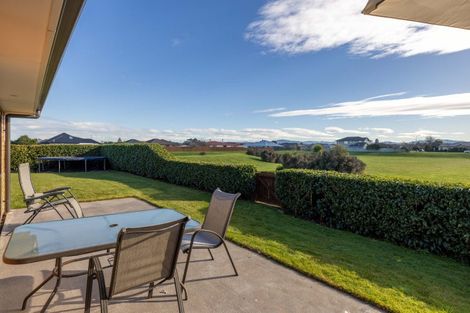 Photo of property in 140 Johns Road, Rangiora, 7400