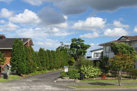 Photo of property in 145 West Harbour Drive, West Harbour, Auckland, 0618
