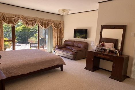 Photo of property in 18 Corrondella Grove, Belmont, Lower Hutt, 5010