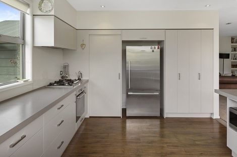 Photo of property in 28 De Castro Drive, Blenheim, 7201