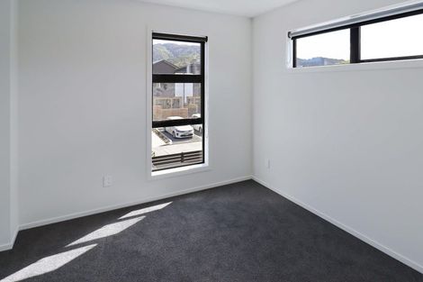 Photo of property in 10 Te Ara O Papatahi, Wainuiomata, Lower Hutt, 5014