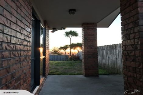 Photo of property in 51a Keri Vista Rise, Papakura, 2110