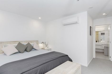 Photo of property in 2/48 Marine Parade, Mount Maunganui, 3116