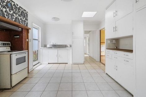 Photo of property in 59-61 Airlie Road, Plimmerton, Porirua, 5026