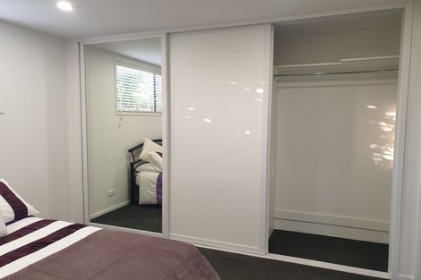 Photo of property in 9 Neil Avenue, Te Atatu Peninsula, Auckland, 0610