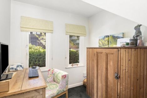 Photo of property in 82 Hobson Street, Thorndon, Wellington, 6011