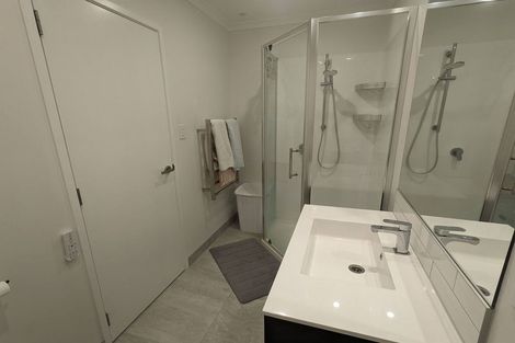 Photo of property in 26/1 Scott Road, Hobsonville, Auckland, 0616