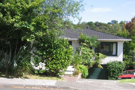Photo of property in 8 Brussells Place, Birkenhead, Auckland, 0626