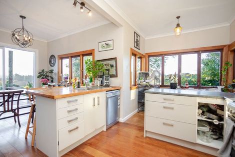 Photo of property in 180 Tipapakuku Road, Dannevirke, 4930