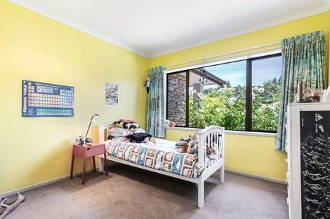 Photo of property in 22 Maple Grove, Acacia Bay, Taupo, 3385