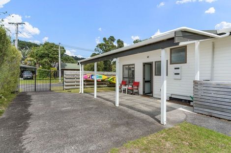 Photo of property in 218 Patuwai Drive, Whangamata, 3620