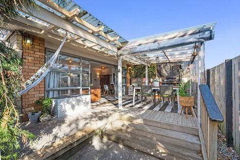 Photo of property in 210a Te Moana Road, Waikanae, 5036