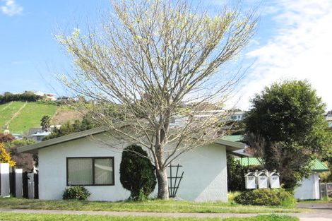 Photo of property in 43a Waitaha Road, Welcome Bay, Tauranga, 3112