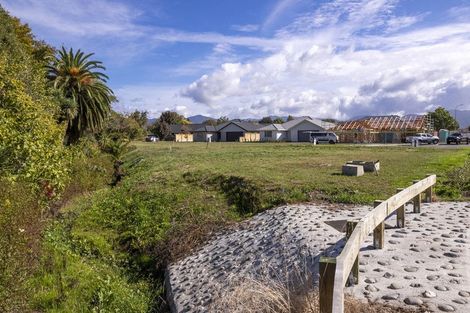 Photo of property in 11 Magnolia Drive, Springlands, Blenheim, 7201