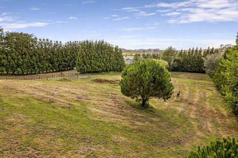 Photo of property in 1096 Egmont Road, Egmont Village, New Plymouth, 4372