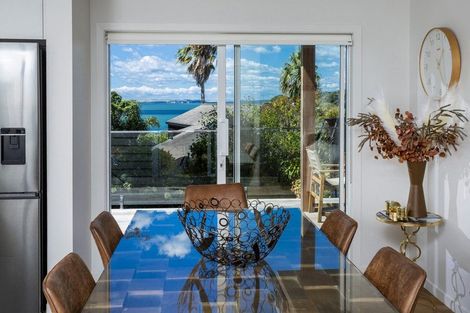 Photo of property in 4/92 Churchill Road, Murrays Bay, Auckland, 0630