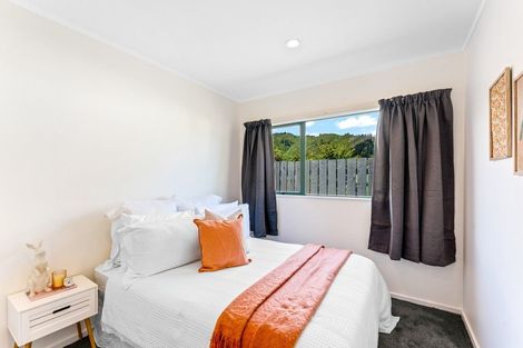 Photo of property in 3 Dover Road, Wainuiomata, Lower Hutt, 5014