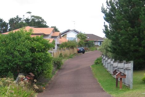 Photo of property in 68 Crestview Place, Browns Bay, Auckland, 0630