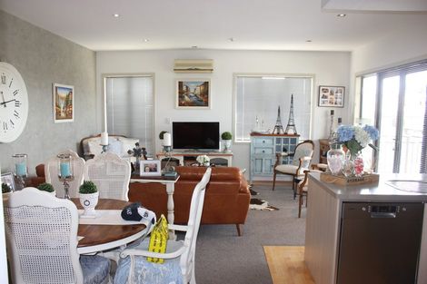 Photo of property in Point Ridge, 130/8f Gills Road, Albany Heights, Auckland, 0632