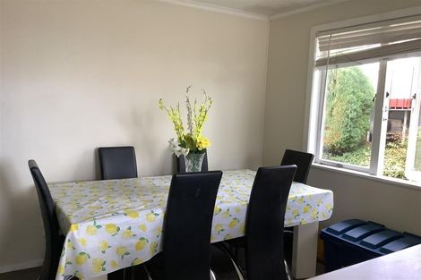 Photo of property in 18 Seaview Road, Glenfield, Auckland, 0629