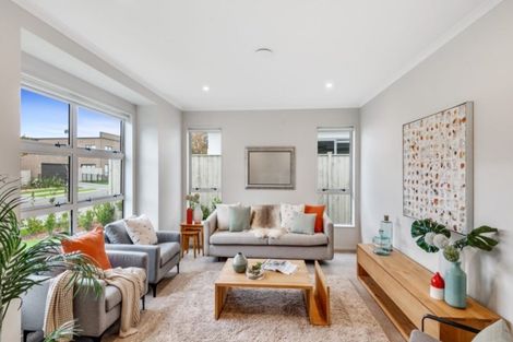 Photo of property in 32 Nganui Avenue, Takanini, 2112