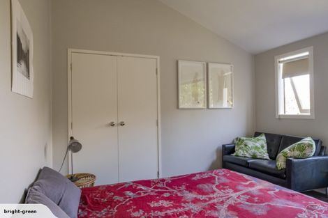 Photo of property in 137 Matipo Road, Te Atatu Peninsula, Auckland, 0610