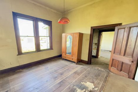 Photo of property in 1 Mckenna Street, Masterton, 5810