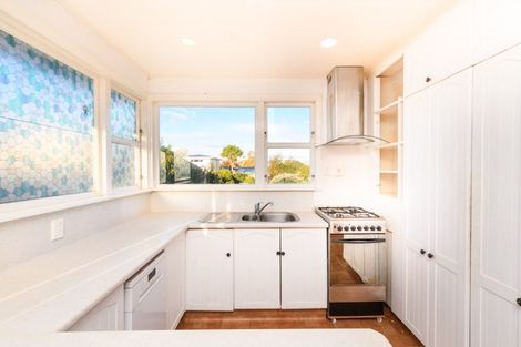 Photo of property in 17 Mcclure Street, Feilding, 4702