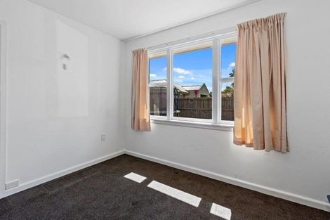 Photo of property in 303 Burwood Road, Burwood, Christchurch, 8083