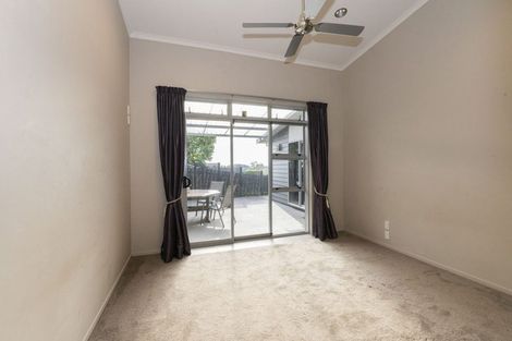 Photo of property in 48 Buxton Place, Ohauiti, Tauranga, 3112