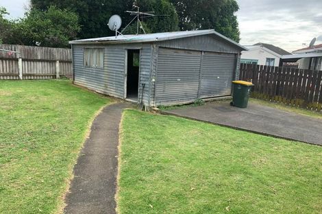 Photo of property in 18 Addington Avenue, Manurewa, Auckland, 2102
