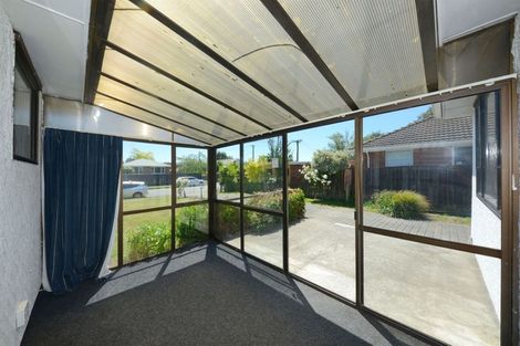 Photo of property in 10 Larch Place, Casebrook, Christchurch, 8051