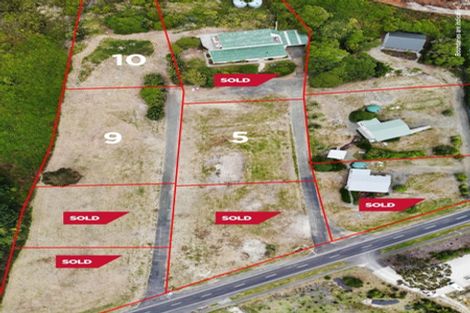 Photo of property in 940 Harington Point Road, Harington Point, Dunedin, 9077